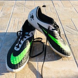 Hypervenom 2014 Green and Black US size 7